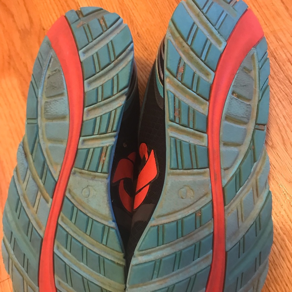 Pearl Izumi shoes